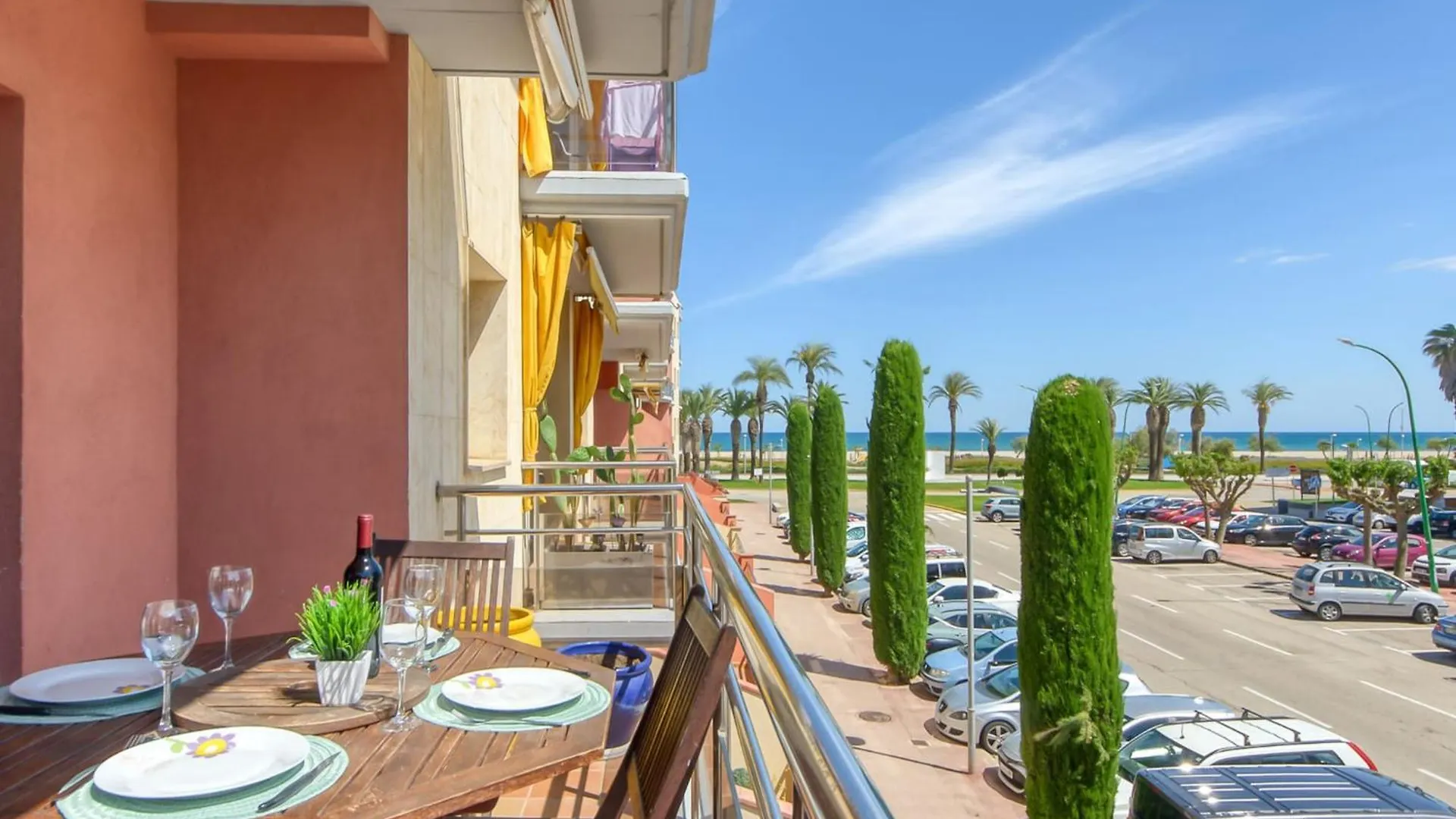 Beautiful Apartment With View Empuriabrava