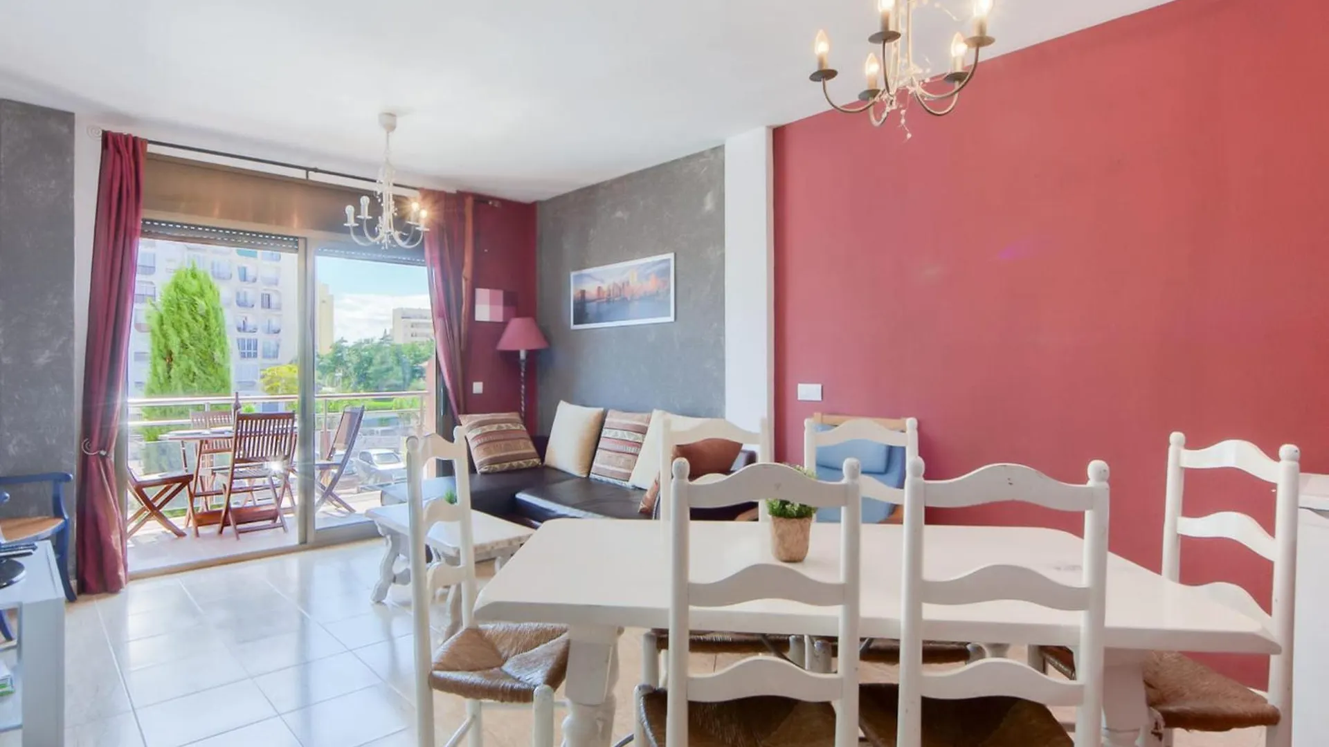 Beautiful Apartment With View Empuriabrava Spain